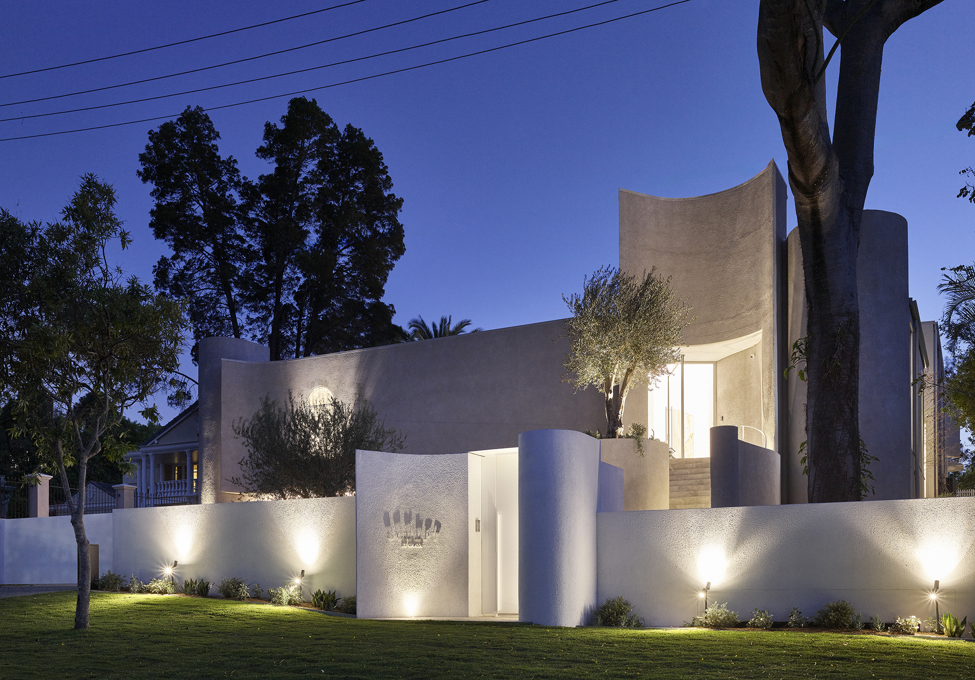 GRAYA™ Design + Construct