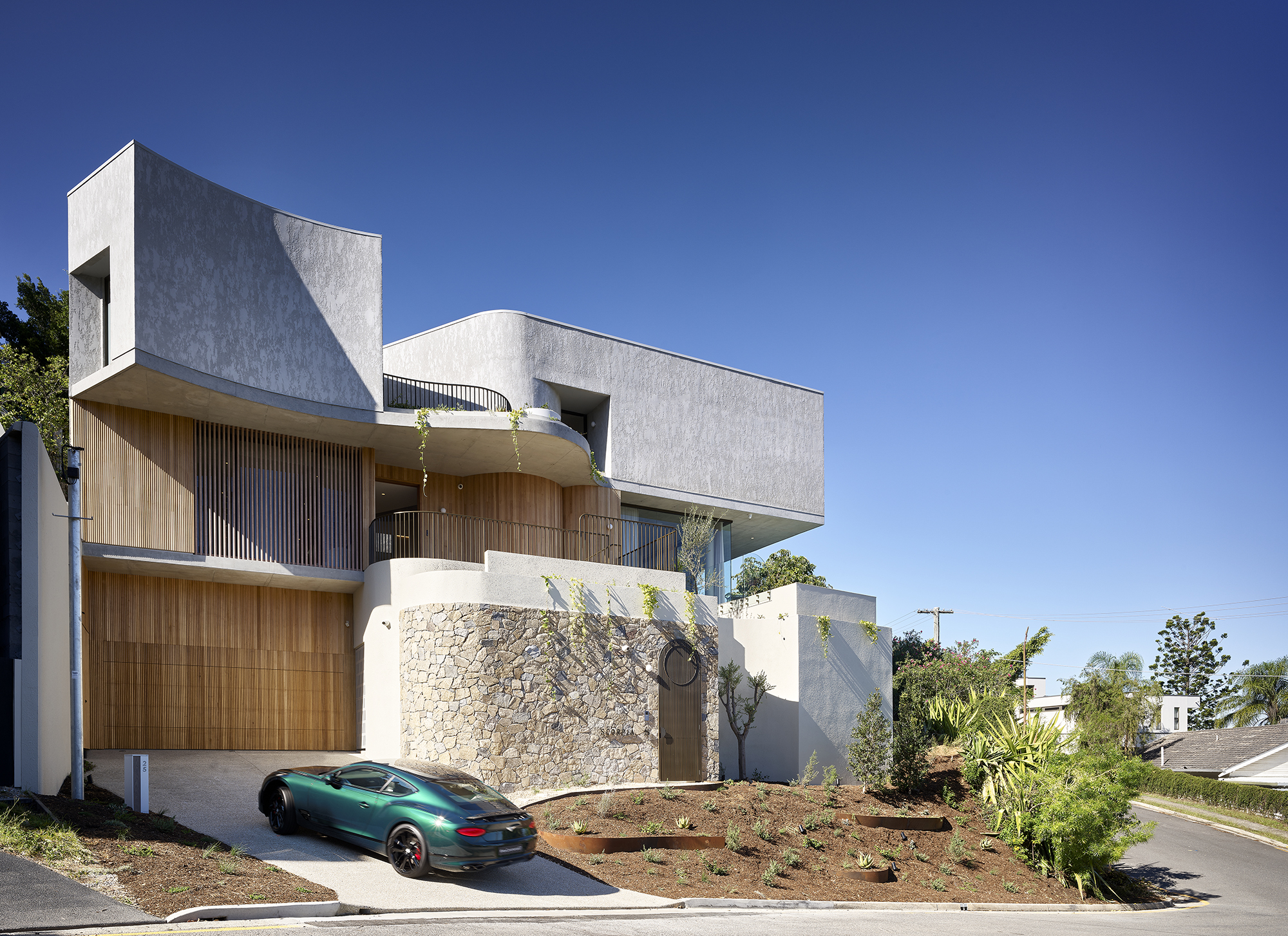 GRAYA™ Design + Construct